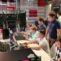 4 класс в гостях у Пятого канала