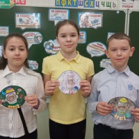 Ребята 3Б класса к космическому путешествию готовы!!!!