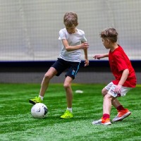 Футбол - это любимая игра всех ребят!