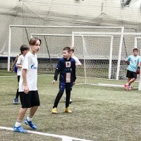 Футбол - это любимая игра всех ребят!